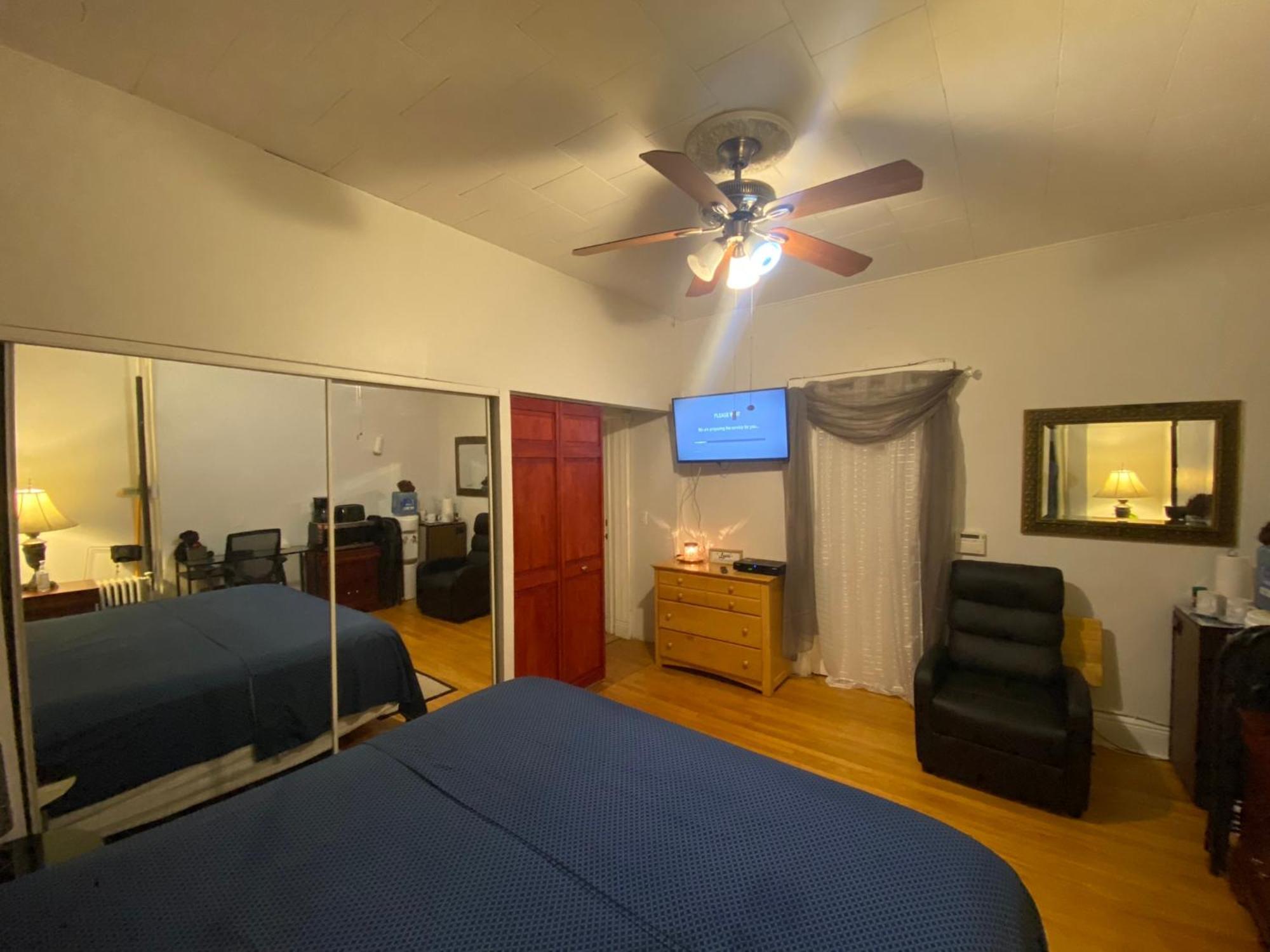 Room With Jacuzzi, Massage Seat, And Parking Space, The Best Choices!! North Bergen Exteriör bild